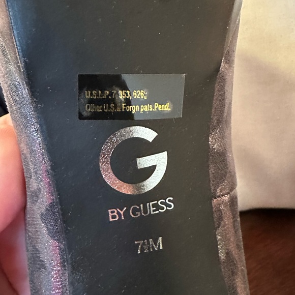 Sexy leopard platform heels. Night on the town, anyone?? - Picture 5 of 7